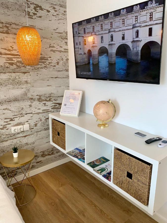 Ar Apartments - Central And Modern Apartment In Benalmádena Kültér fotó