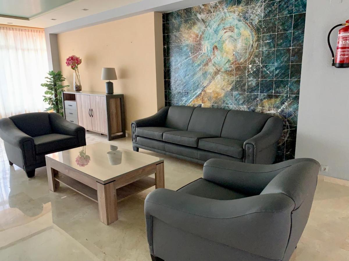 Ar Apartments - Central And Modern Apartment In Benalmádena Kültér fotó